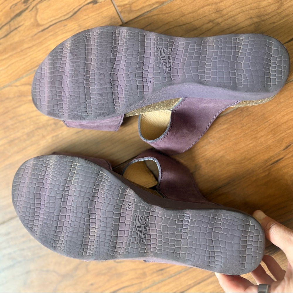 Dansko Maddy Wedge Slide Sandal 40 10 Plum Nubuck Leather Cork Platform - Picture 12 of 12